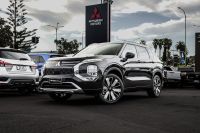 Image for 2025 Mitsubishi Outlander PHEV VRX 4WD