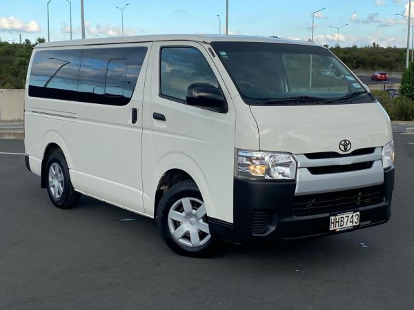 2014 Toyota Hiace Van ZL 3.0TD, ONE OWNER image
