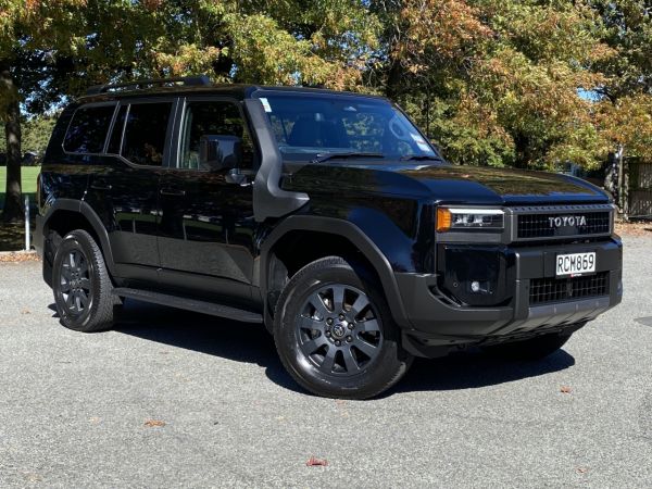 2024 Toyota Land Cruiser Prado ADV 2.8D Hybrid 8AT 4WD image