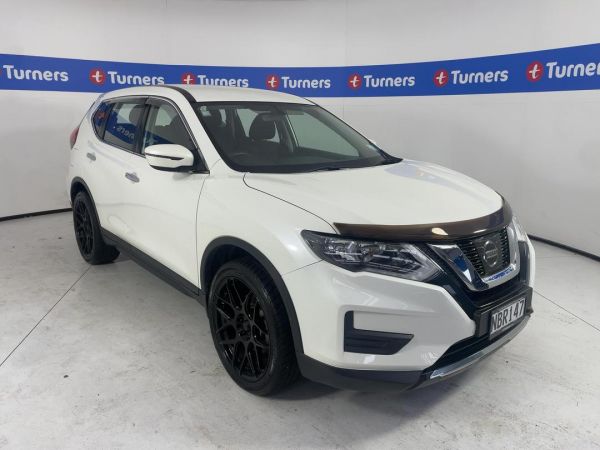 2020 Nissan X-Trail SUV ST image