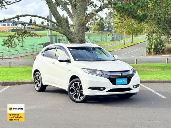 2015 Honda Vezel SUV HYBRID Z image