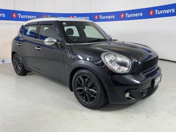 2012 Mini Cooper S Hatchback Crossover image