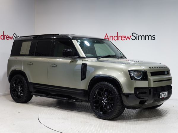 2021 Land Rover Defender 110 D240 SE 2.0DT 4WD 8AT SUV image