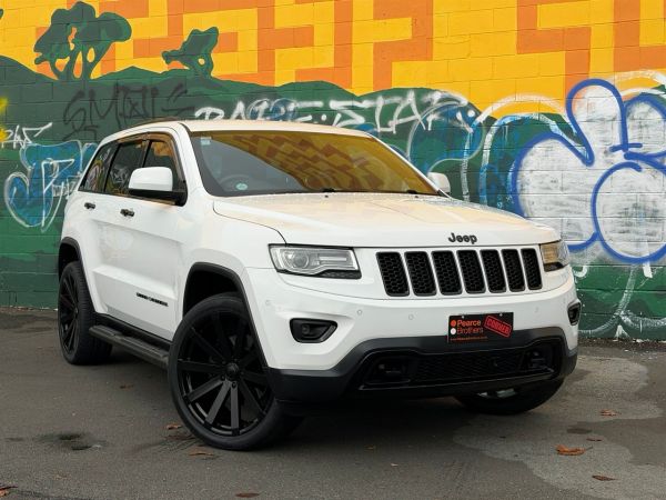 2016 Jeep Grand Cherokee SUV LIMITED 3.6 PETROL 4WD image