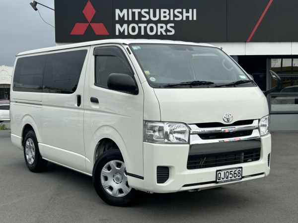 2018 Toyota Hiace 2.0P 2WD WHITE image