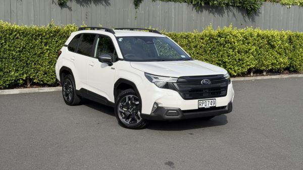 2026 Subaru Forester Hybrid AWD image