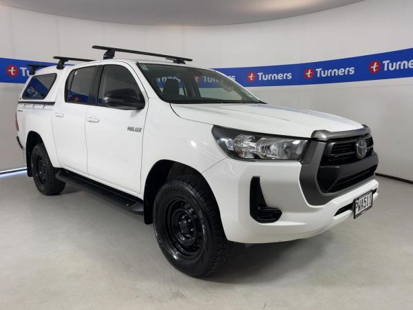 2023 Toyota Hilux Ute SR TD DC image