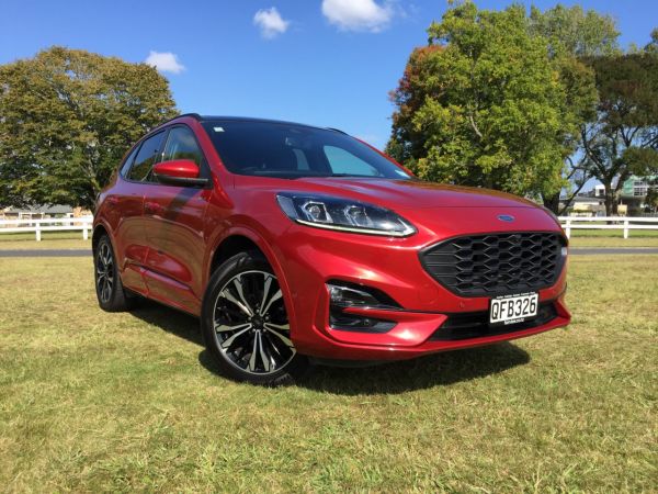 2023 Ford Escape ST-Line X AWD FHEV image