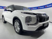 Image for 2022 Mitsubishi Outlander SUV LS