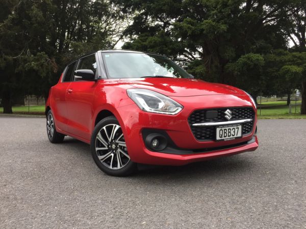 2023 Suzuki Swift RS 1.0L image