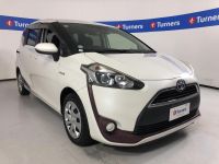 Image for 2017 Toyota Sienta Wagon HYBRID