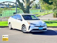 Image for 2020 Toyota Prius Sedan S safety plus