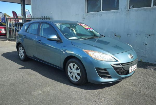 2010 Mazda Axela (Mazda3) Hatchback GLX 2.0 image