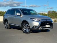 Image for 2022 Mitsubishi Outlander SUV LS 4WD 7 SEATER!!