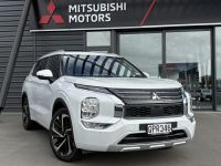 Image for 2024 Mitsubishi Outlander VRX AWD 7 seat SUV
