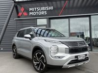 Image for 2024 Mitsubishi Outlander XLS 2WD Seven seat