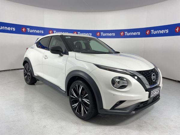 2020 Nissan Juke SUV TI image