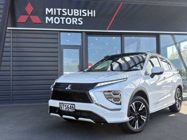 2024 Mitsubishi Eclipse Cross VRX AWD image