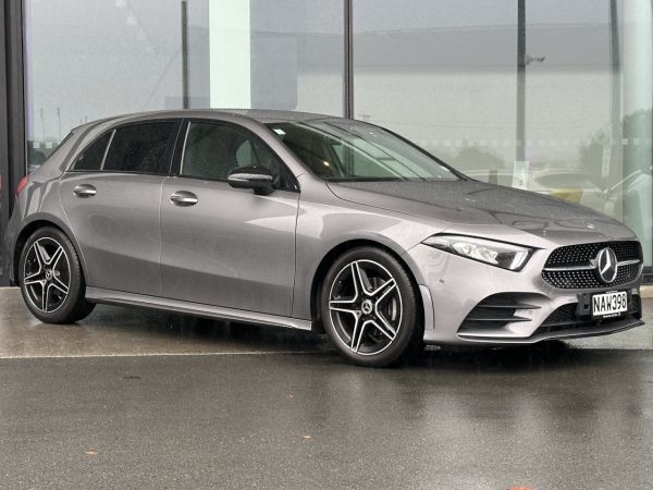 2020 Mercedes-Benz A 180 1.3P Hatchback - NZ New image