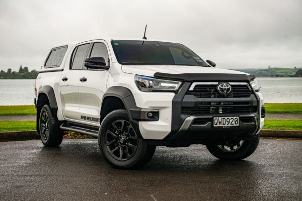 2024 Toyota Hilux SR5 Cruiser 2.8DT Hybrid 6AT 4WD image