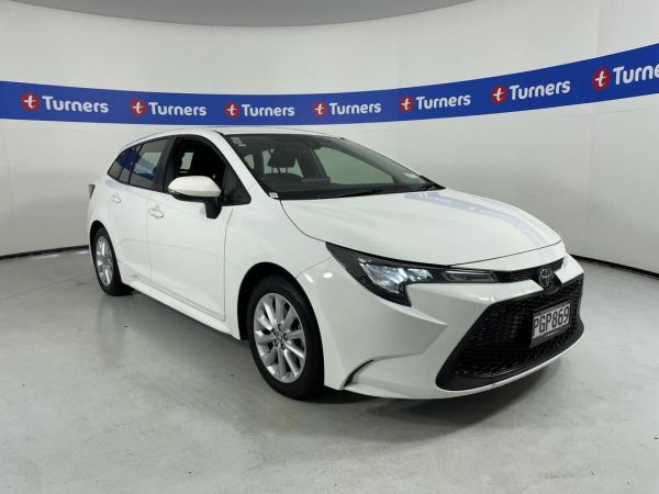 2022 Toyota Corolla Wagon GX image