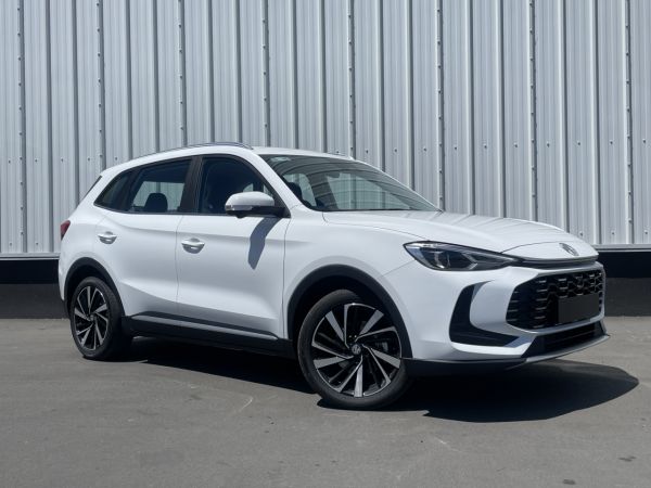 2025 MG ZS Essence 1.5PHT/3HD image