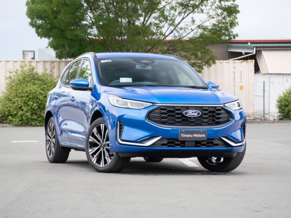 2025 Ford Escape ST-Line X AWD Hybrid image