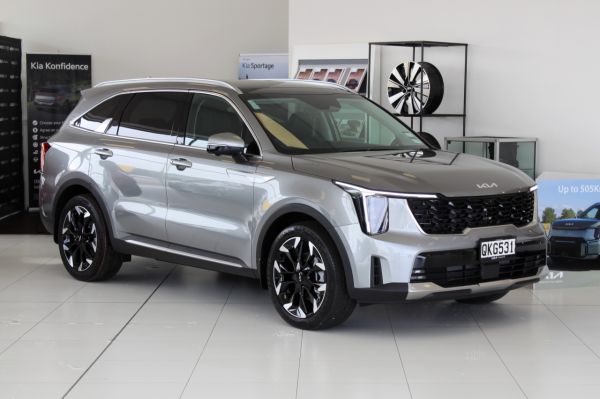 2025 Kia Sorento PREMIUM AWD 2.2L DIESEL *LIMITED OFFER* image