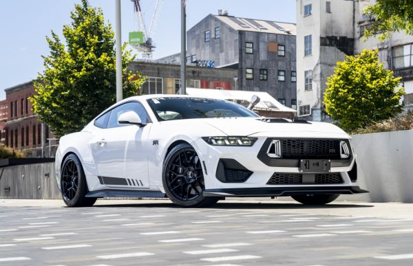 2025 Ford Mustang 5.0L RTR Spec 1 image