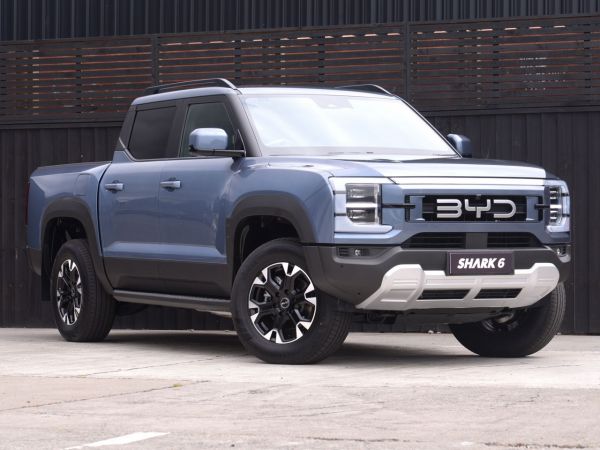 2025 BYD Shark 6 Premium AWD image