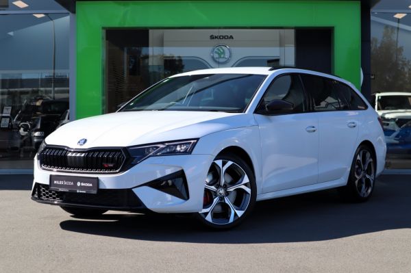 2025 Skoda Octavia RS+ Wagon 195kW 2.0L Turbo Petrol image