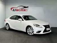 Image for 2014 Lexus IS Sedan 300H