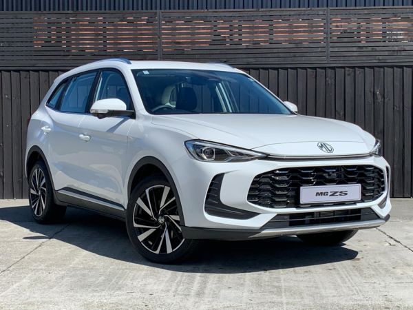 2025 MG ZS Essence 1.5 Turbo image