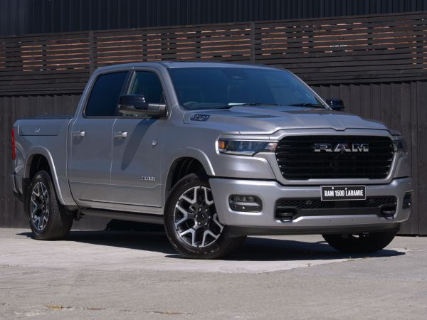2025 RAM 1500 Laramie Sport S/O image