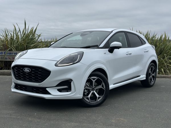 2025 Ford Puma ST Line MHEV image