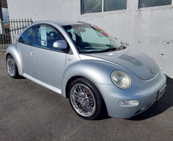 2002 Volkswagen Beetle TURBO image