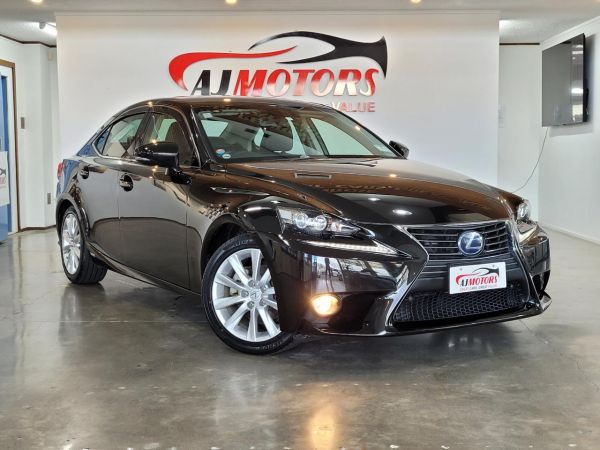 2014 Lexus IS 300H Sedan Cruise Control Leather Heated Seats image