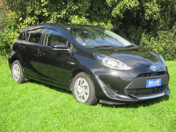 2020 Toyota Aqua Hatchback S image