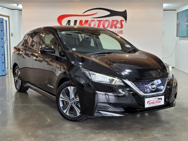 2020 Nissan Leaf Hatchback SOH 86/Rear Camera image