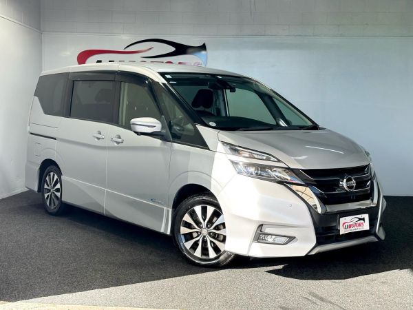 2017 Nissan Serena Van HYBRID MINI VAN 8SEATER image