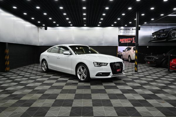 2014 Audi A5 Sedan 2.0L TFSI image