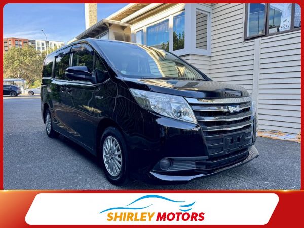 2016 Toyota Noah 7-Seater | Fuel Efficient | Spacious Family Van image