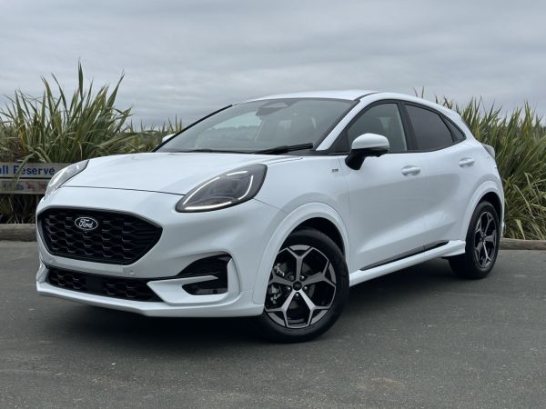 2025 Ford Puma ST Line MHEV image