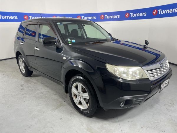 2011 Subaru Forester SUV image