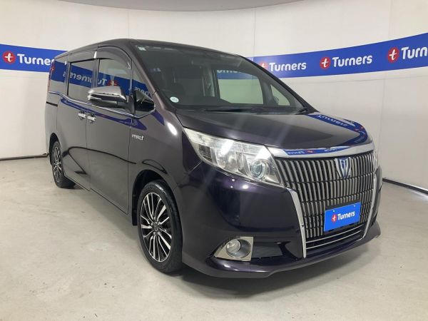 2015 Toyota Esquire Wagon image