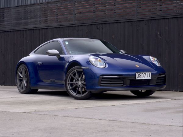 2024 Porsche 911 992 Carrera T image
