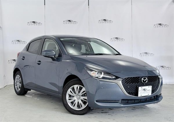 2023 Mazda 2 Apple CarPlay/ Android ,360 Camera image