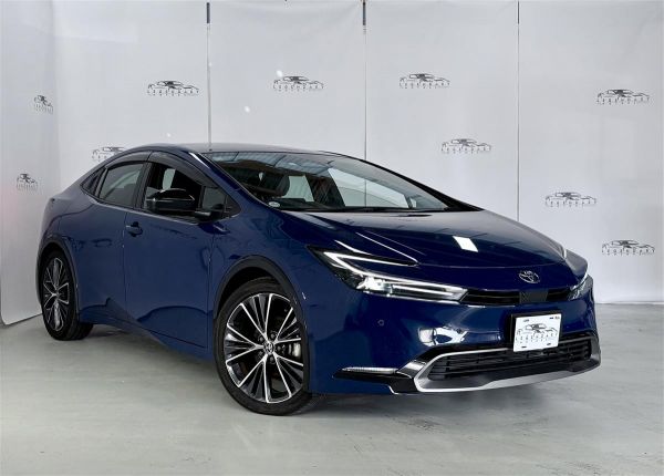 2023 Toyota Prius 2.0 HEV, Sunroof , bird's eye view camera image