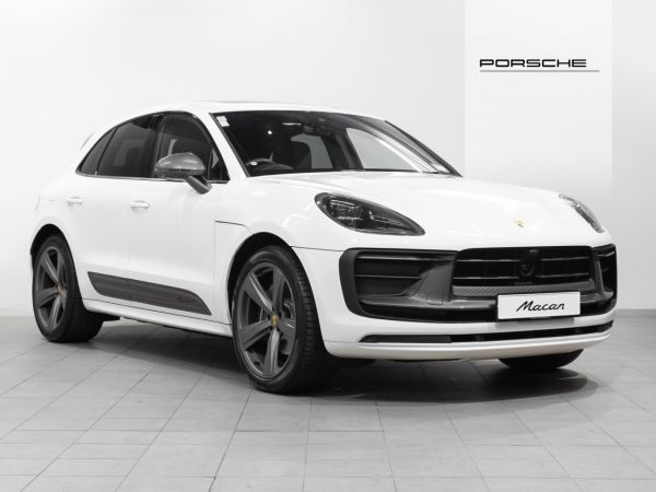 2025 Porsche Macan T 2L Petrol AWD image