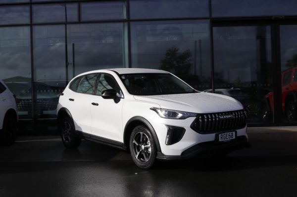 2025 Haval Jolion Premium 2WD Hybrid image